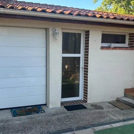 Jolie Petite Maison Coufouleux