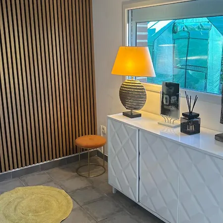 Jolie Petite Maison * Coufouleux